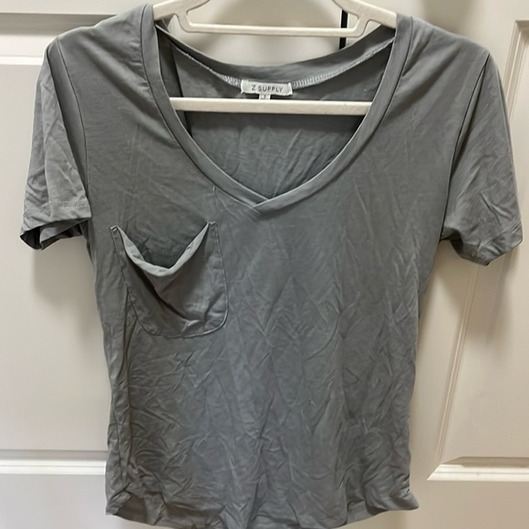 Z Supply V-Neck Pocket T- Shirt - Picture 1 of 3
